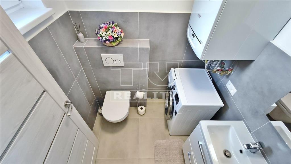 Moderný 4i dom s dvomi kúpeľňami, šatníkom a záhradou –... - 9