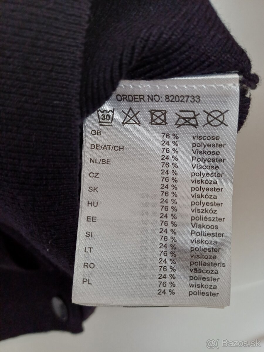 Dámsky tmavý kratší sveter - 9