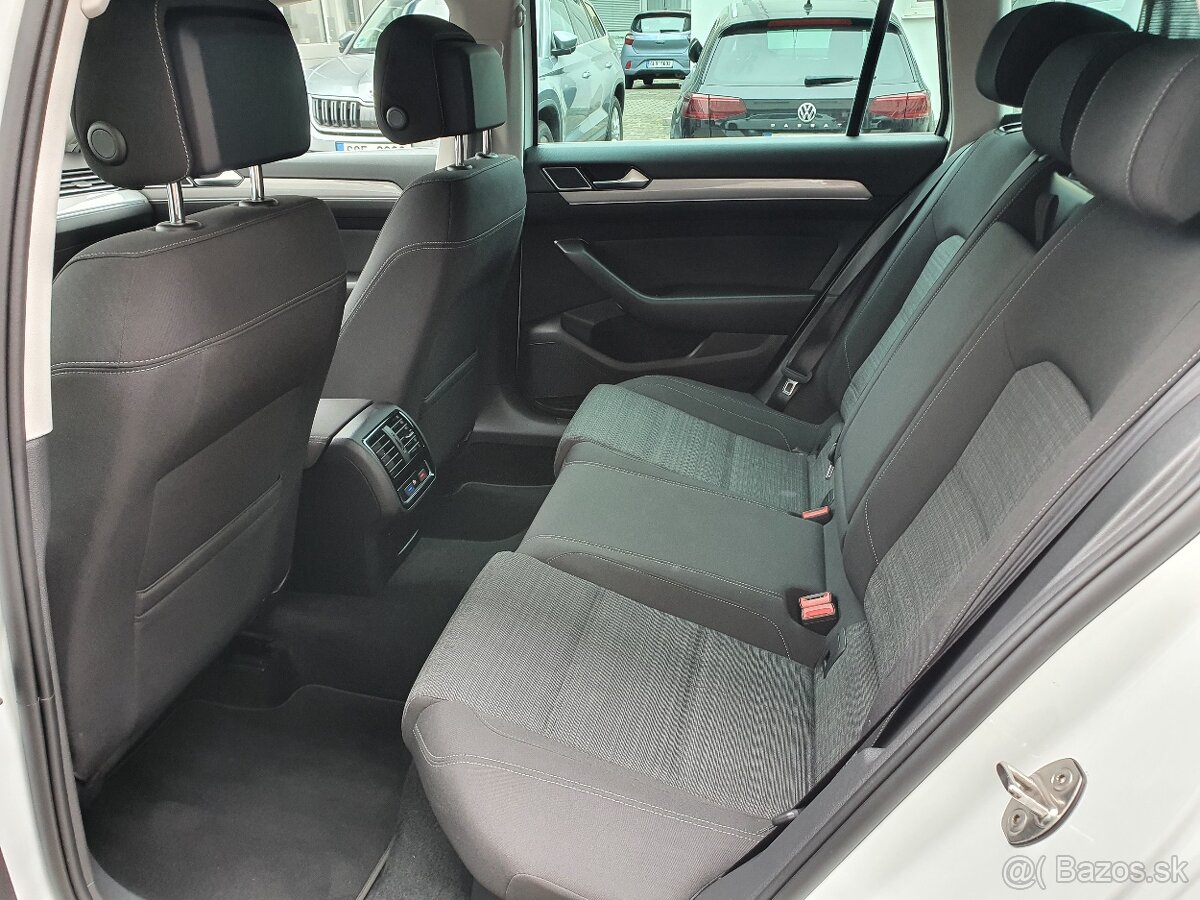 VW Passat B8 Variant 2.0TDI 147kW DSG - záruka Autodraft - 9