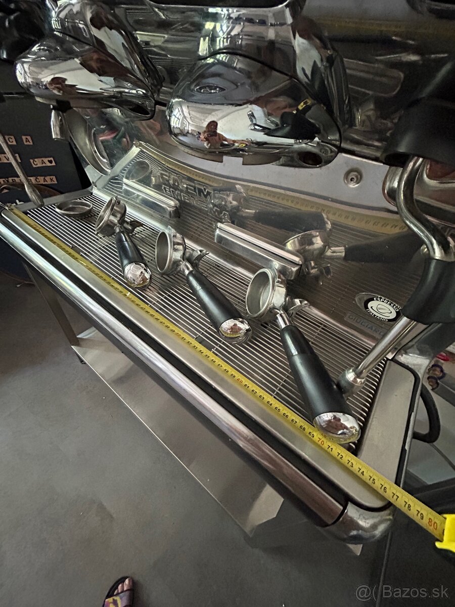 Faema Emblema – profesionálny kávovar (2012, v dobrom stave) - 9