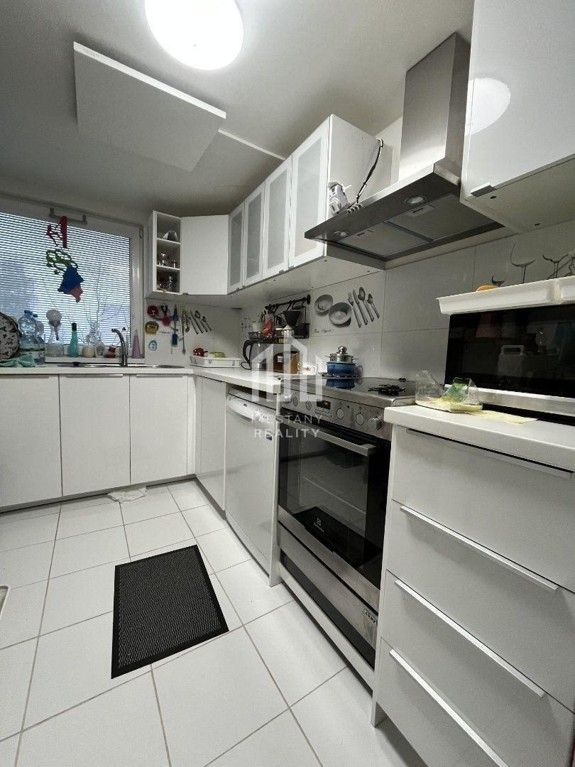 NOVÁ CENA 4-izbový RD s potenciálom ďaľšieho 3i domčeka na - 9