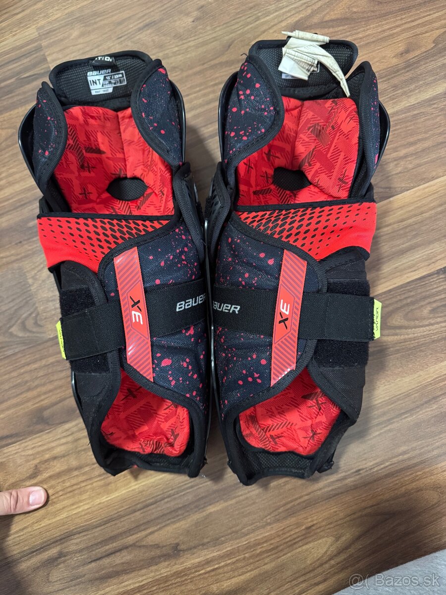 Hokejová výstroj - 9