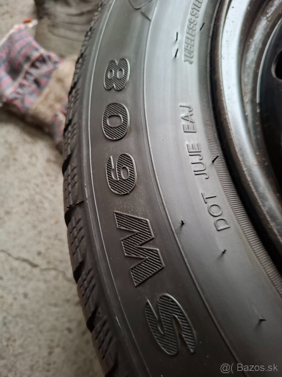 205/60 r16 zimné pneumatiky - 9