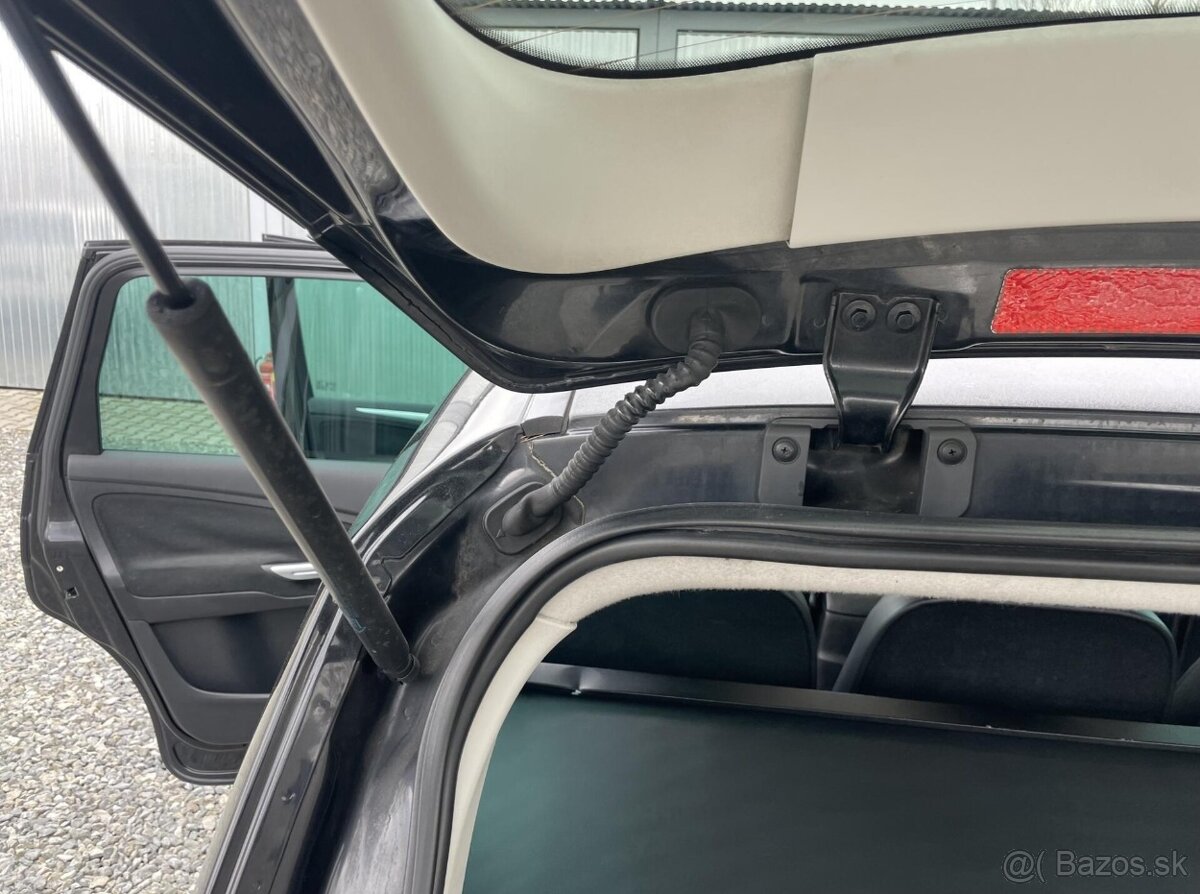 Ford S-MAX 2.0TDC-i 135PS TITANIUM STK - 9