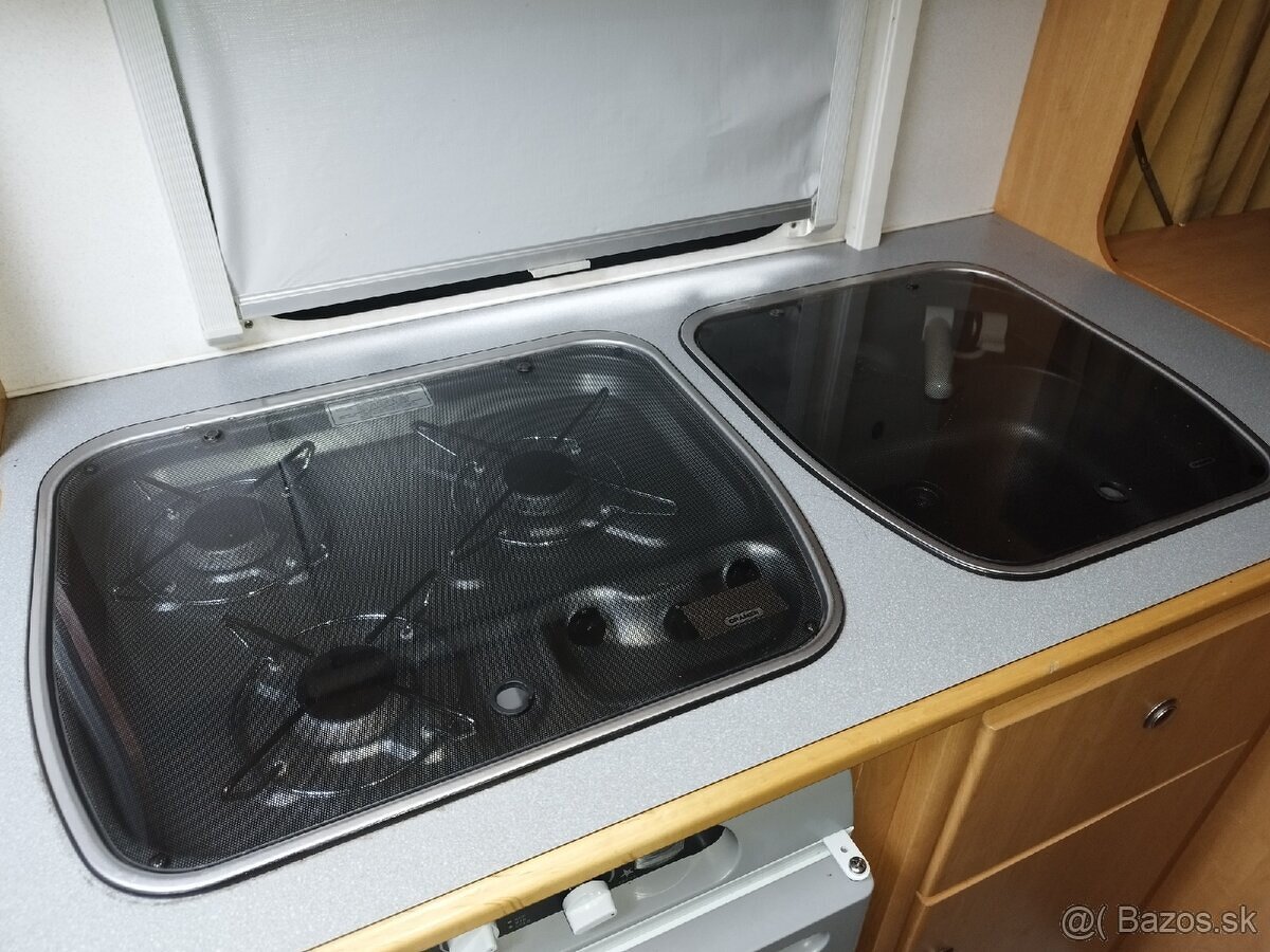 Predám karavan obytný príves Knaus Tabbert - 9