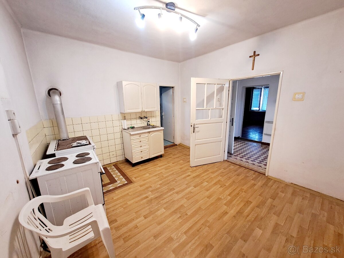 Dom na predaj Pečeňany - 9