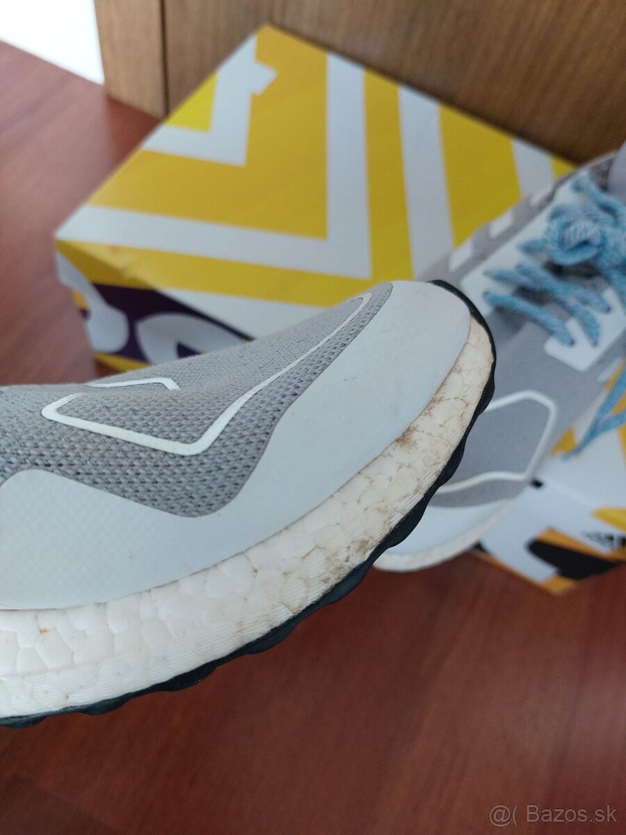 Adidas Ultra Boost Mid (č. 47 1/3) - 9