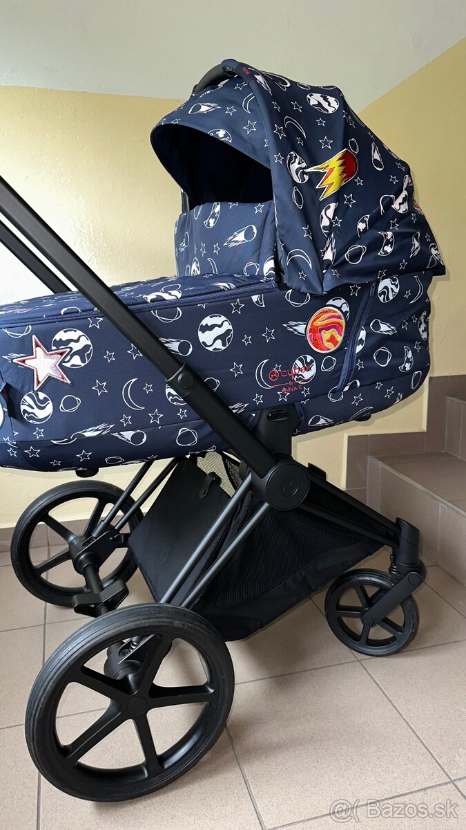 Cybex priam space rocket - 9