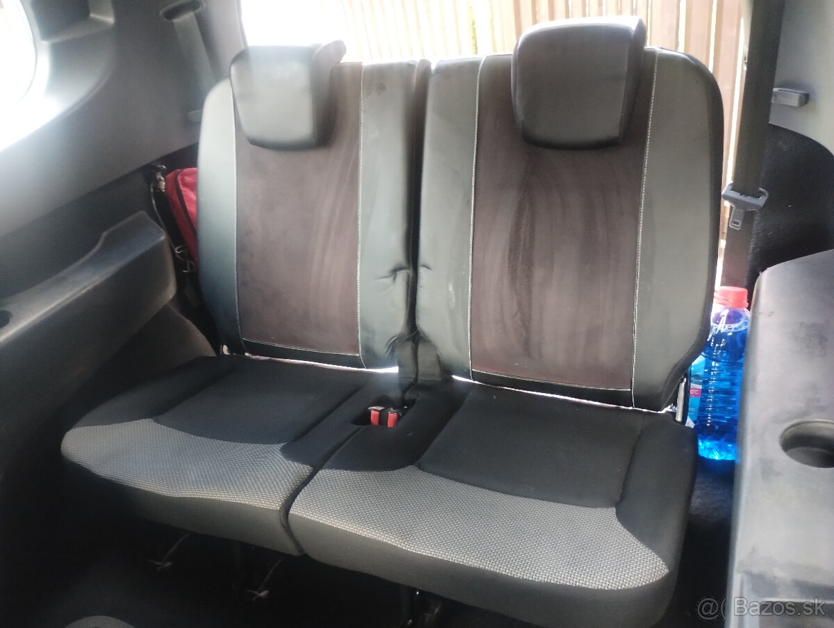 Dacia lodgy - 7 miest, 89 000km - 9