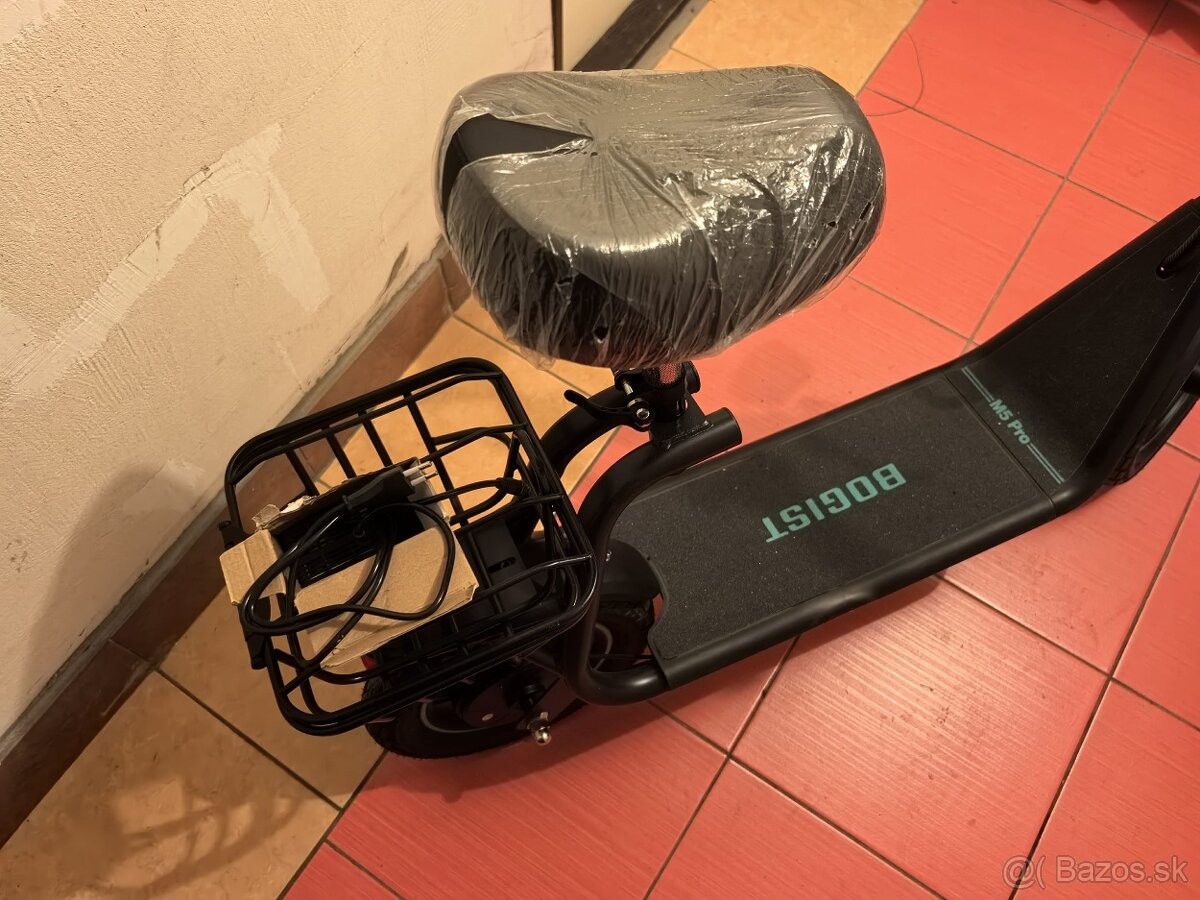 Elektricka kolobezka - 9