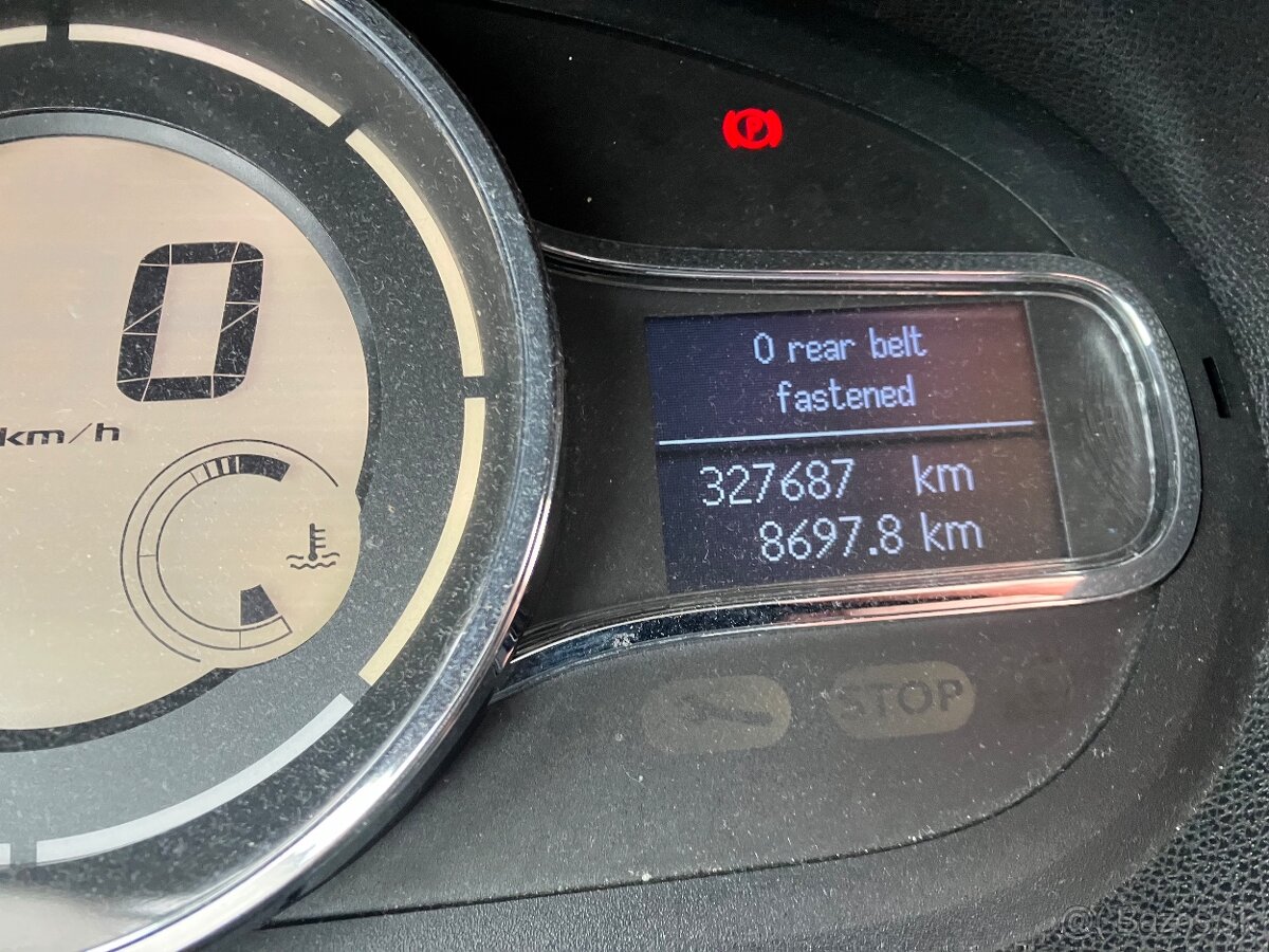 Renault Megane combi 1,5dci, rok 2014 - 9