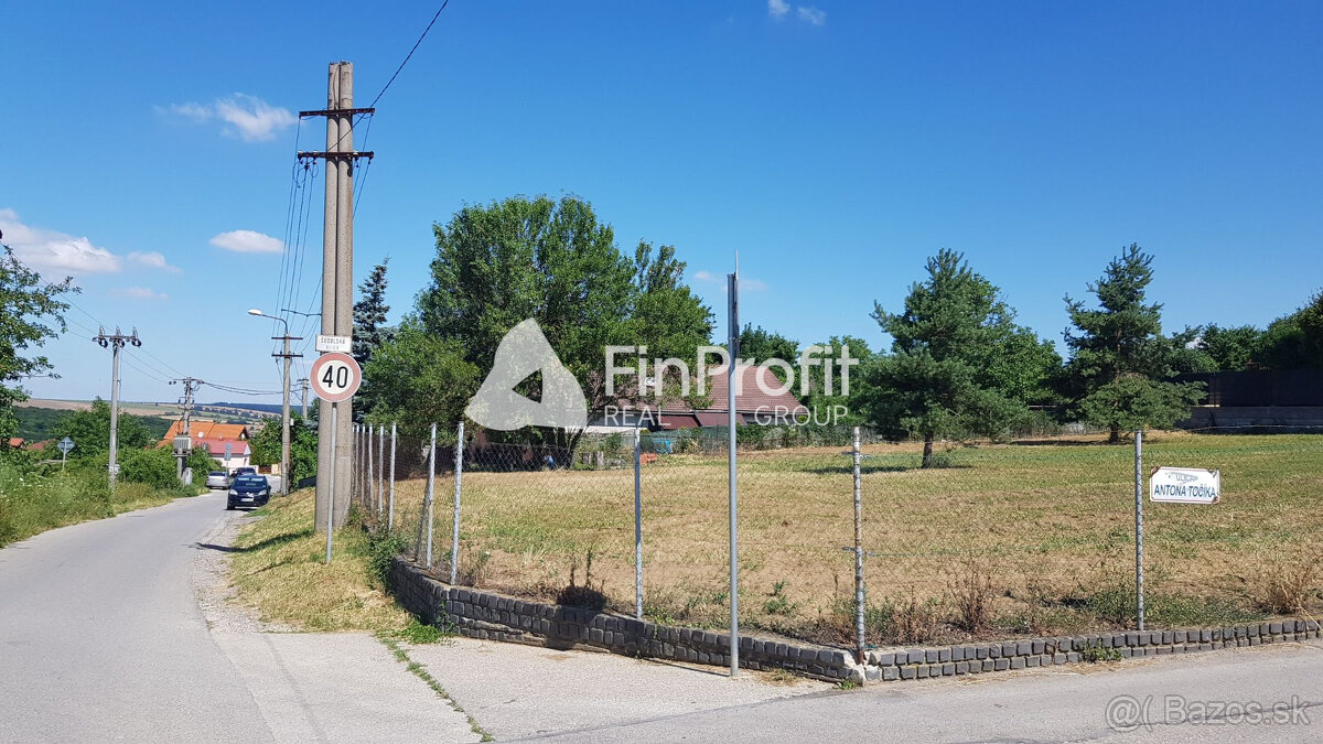 Predám stavebný pozemok pre RD Nitra - Šúdol. - 9