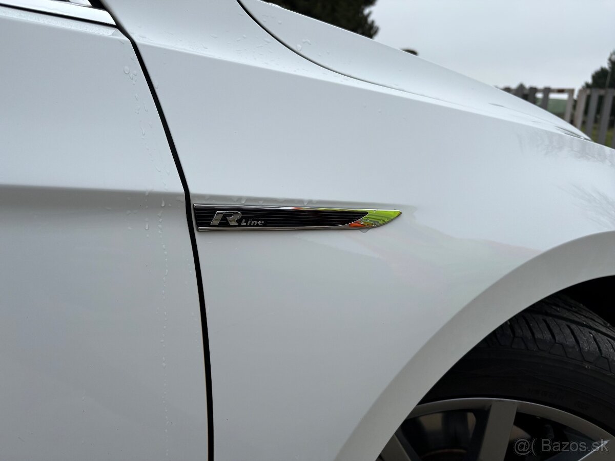 Volkswagen Passat B8 2.0 TDI DSG R Line r.v 2019/11 virtual - 9