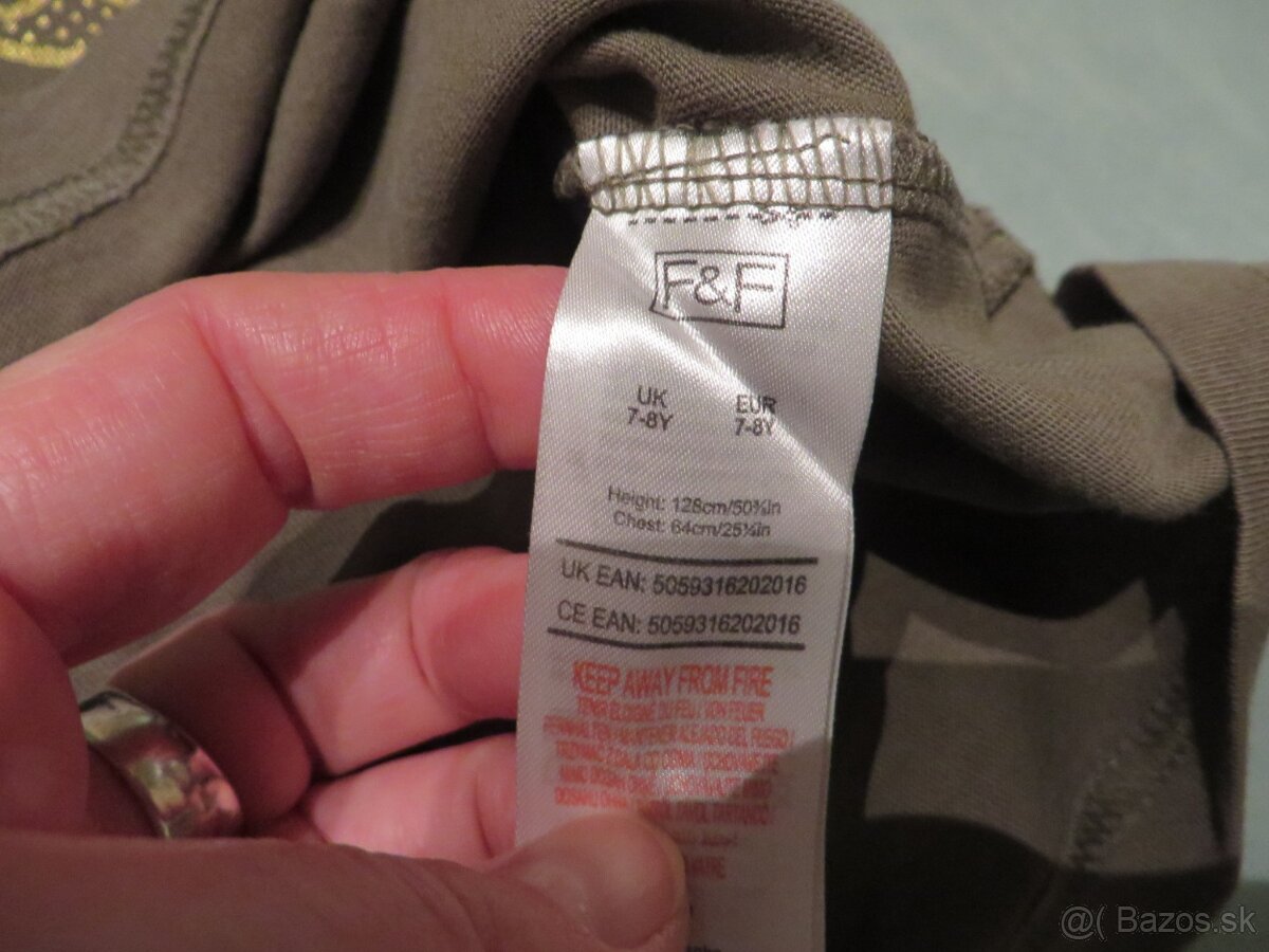 Chlapčenské hnedé kapsáče - veľ. 128/134_Terranova + tričko - 9