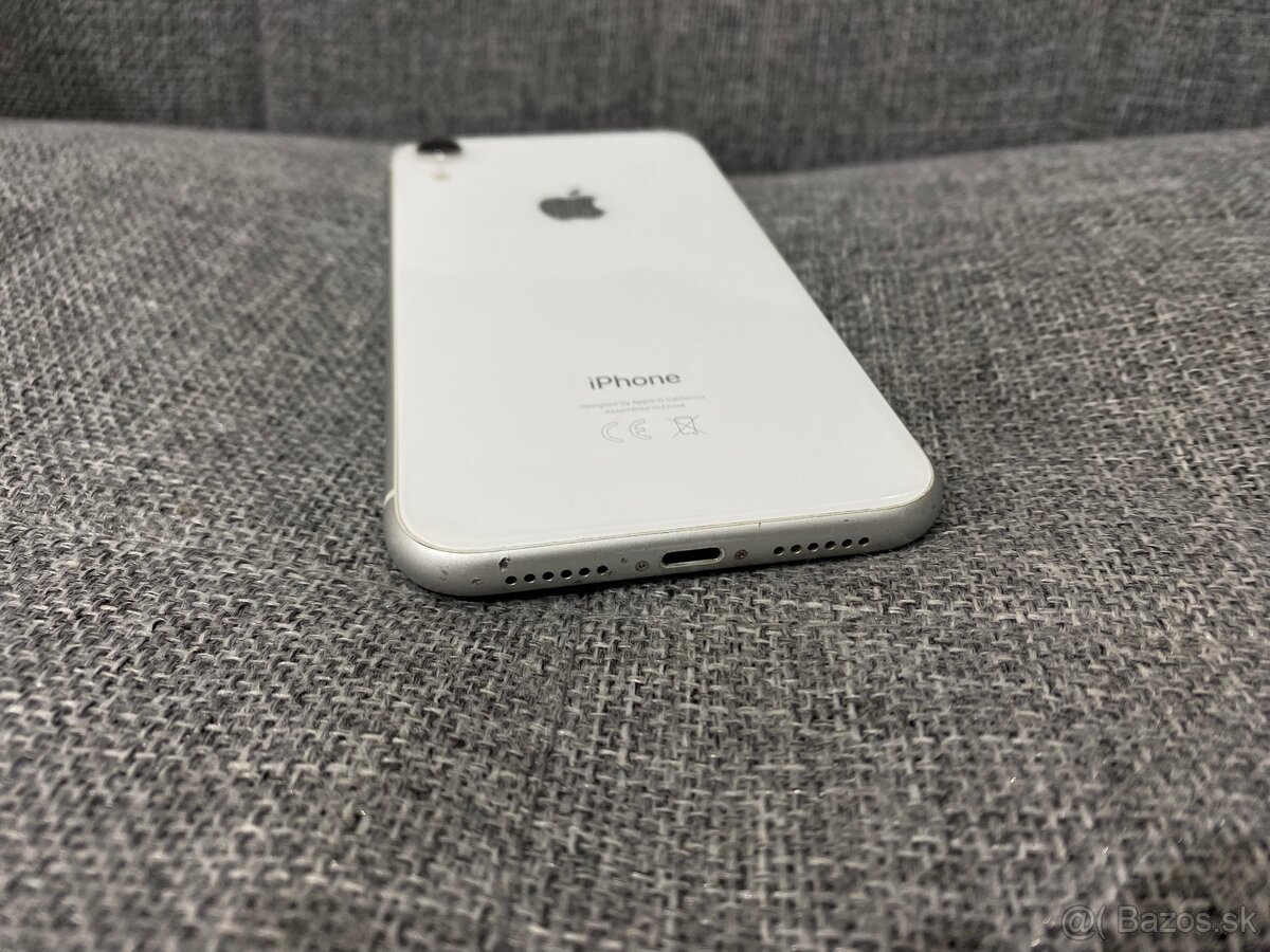 iPhone Xr 64GB (plne funkčný) - 9