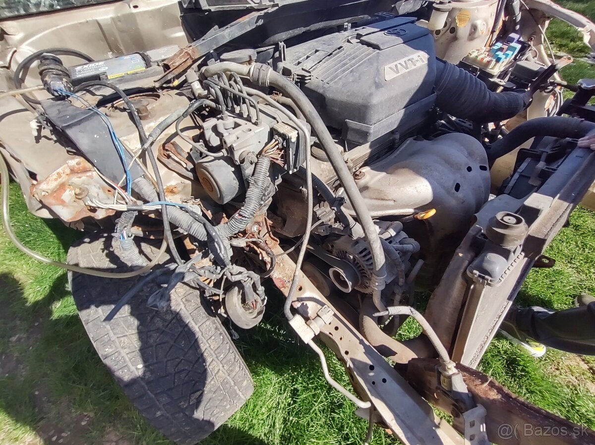 Toyota RAV4 4 benzín 110kw - 9