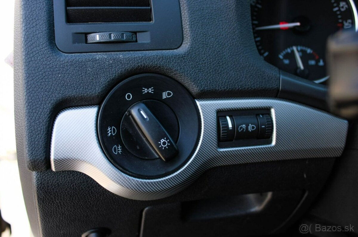 Škoda Octavia Combi 1.6 TDI CR DPF Classic - 9