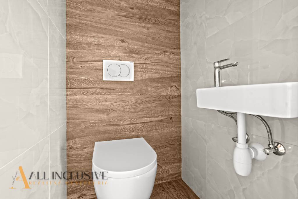 ALL INCLUSIVE I 3 IZBOVÉ BYTY S TERASOU, SO ZÁHRADOU + 2 PAR - 9