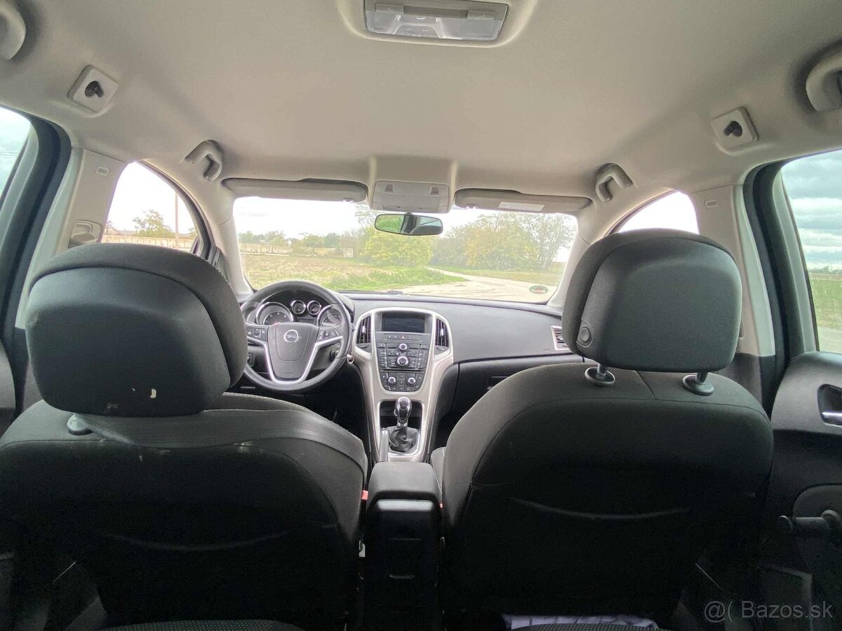 Opel astra sport tourer 1.7 cdti nová STK ek - 9