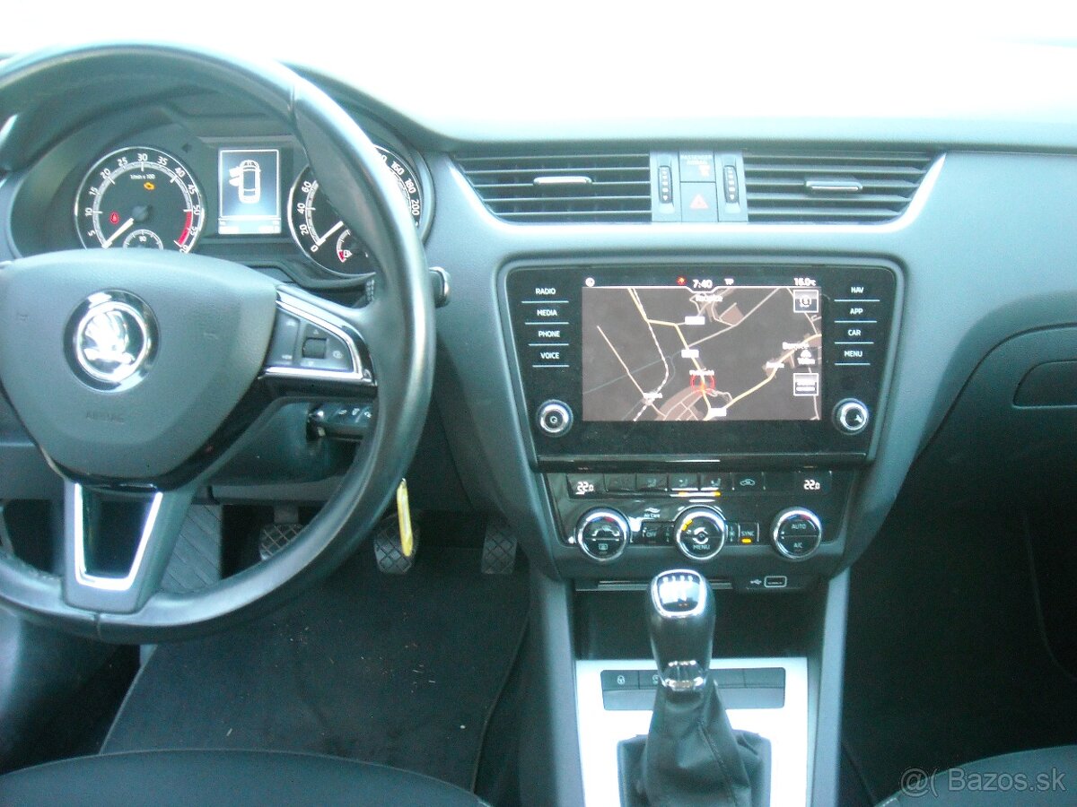 Skoda Octavia3 1,6TDI-88000km-odpocet DPH - 9