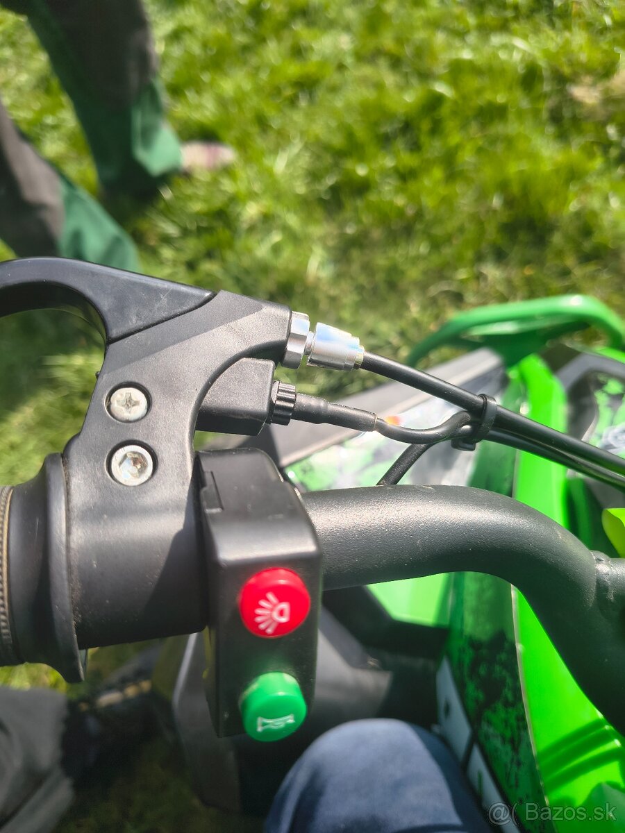 Detská elektrická štvorkolka hecht - 9