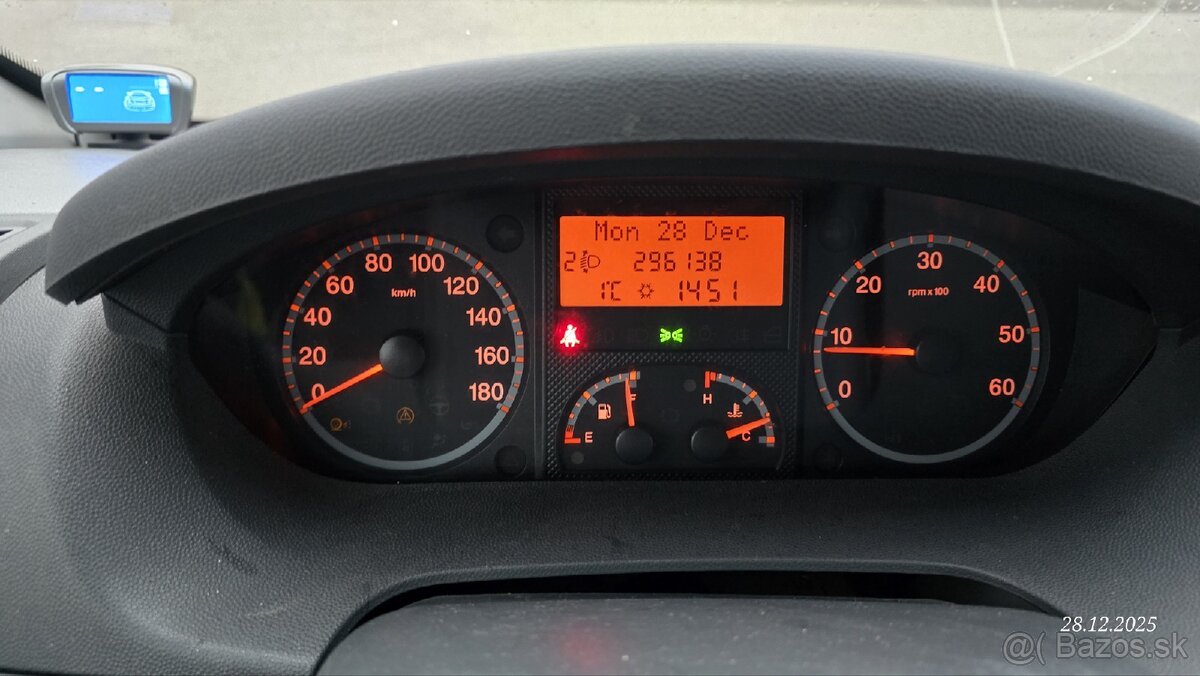 Predám Citroen Jumper - 9