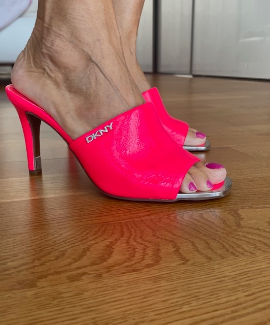 DKNY Šlapky nové - 9