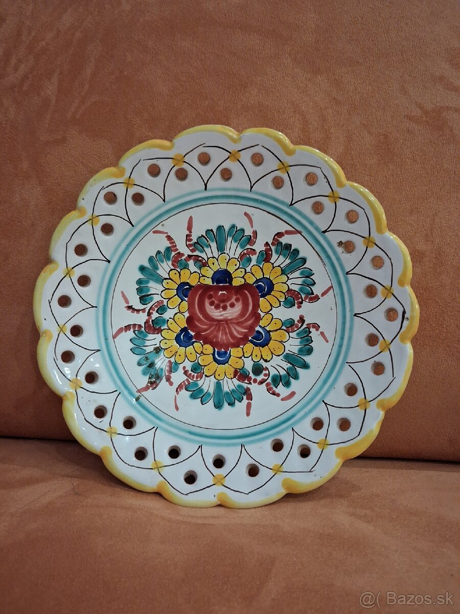 Okrasné taniere na chalupu - 9