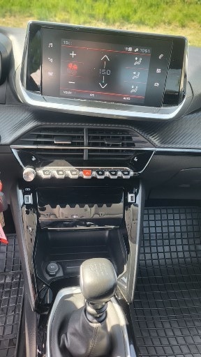 peugeot 2008 - 9