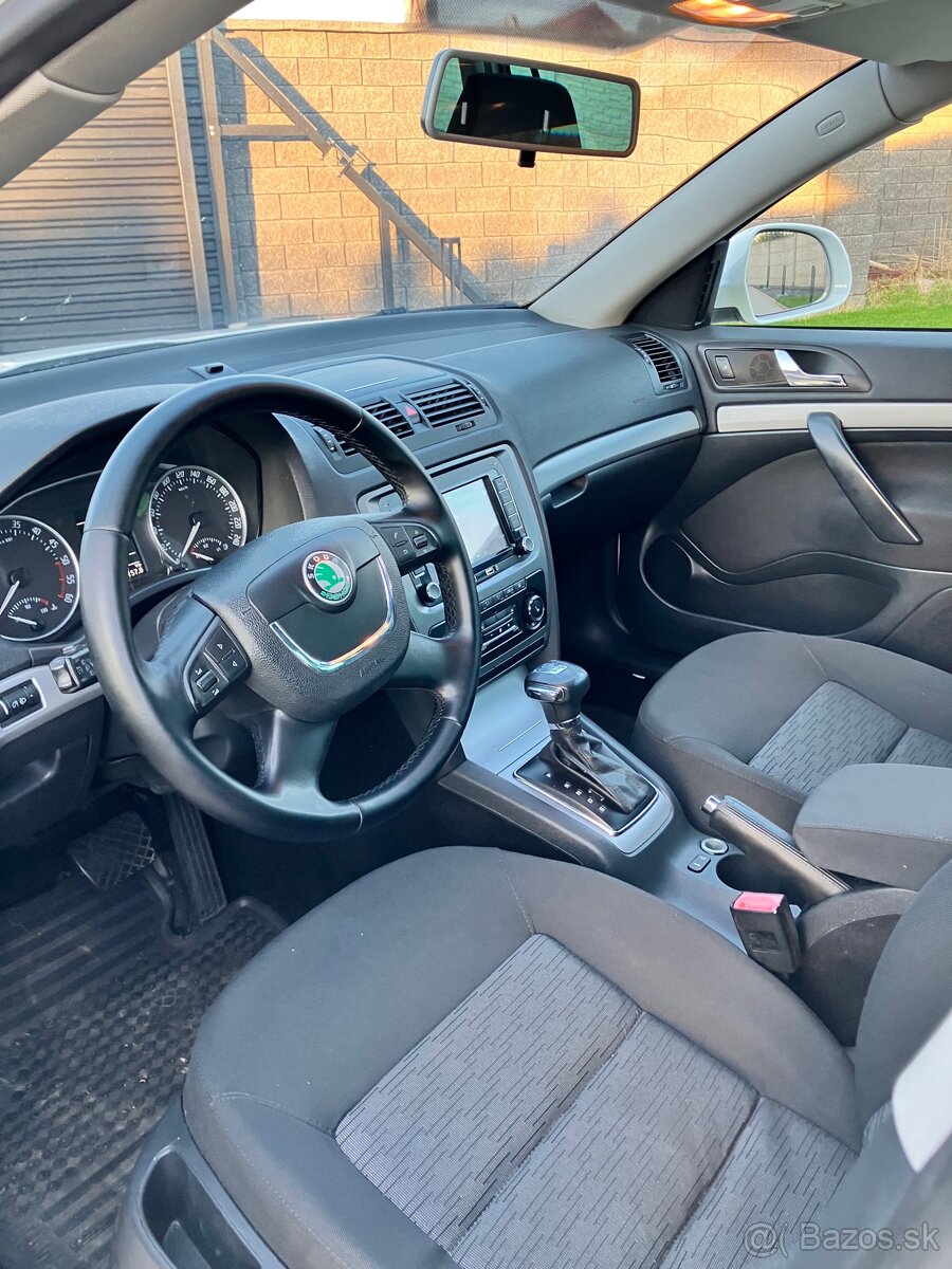 Škoda octavia 2 1.6tdi 77kw - 9