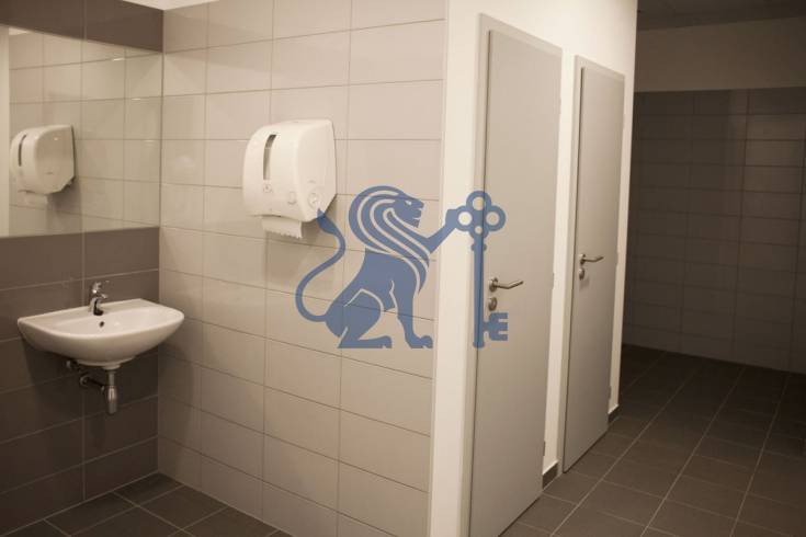 Prenájom kancelárskeho priestoru v komplexe AB Hliny - 9