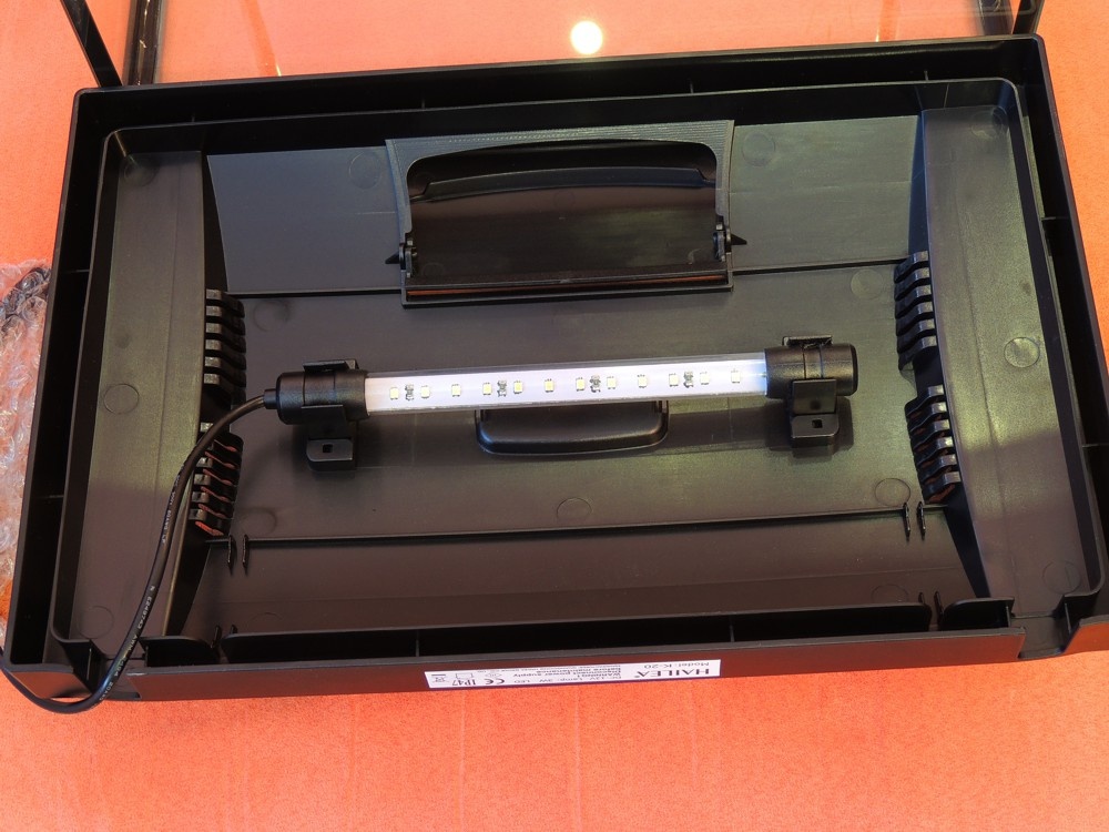 Predám nový akváriový set s objemom 20 l - Čierny - 9