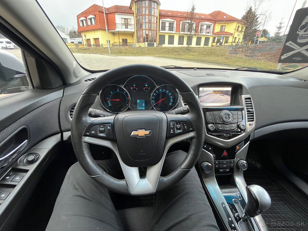 Chevrolet Cruz ST 2.0 diesel 120kw A/T prevodovka 185 000 km - 9