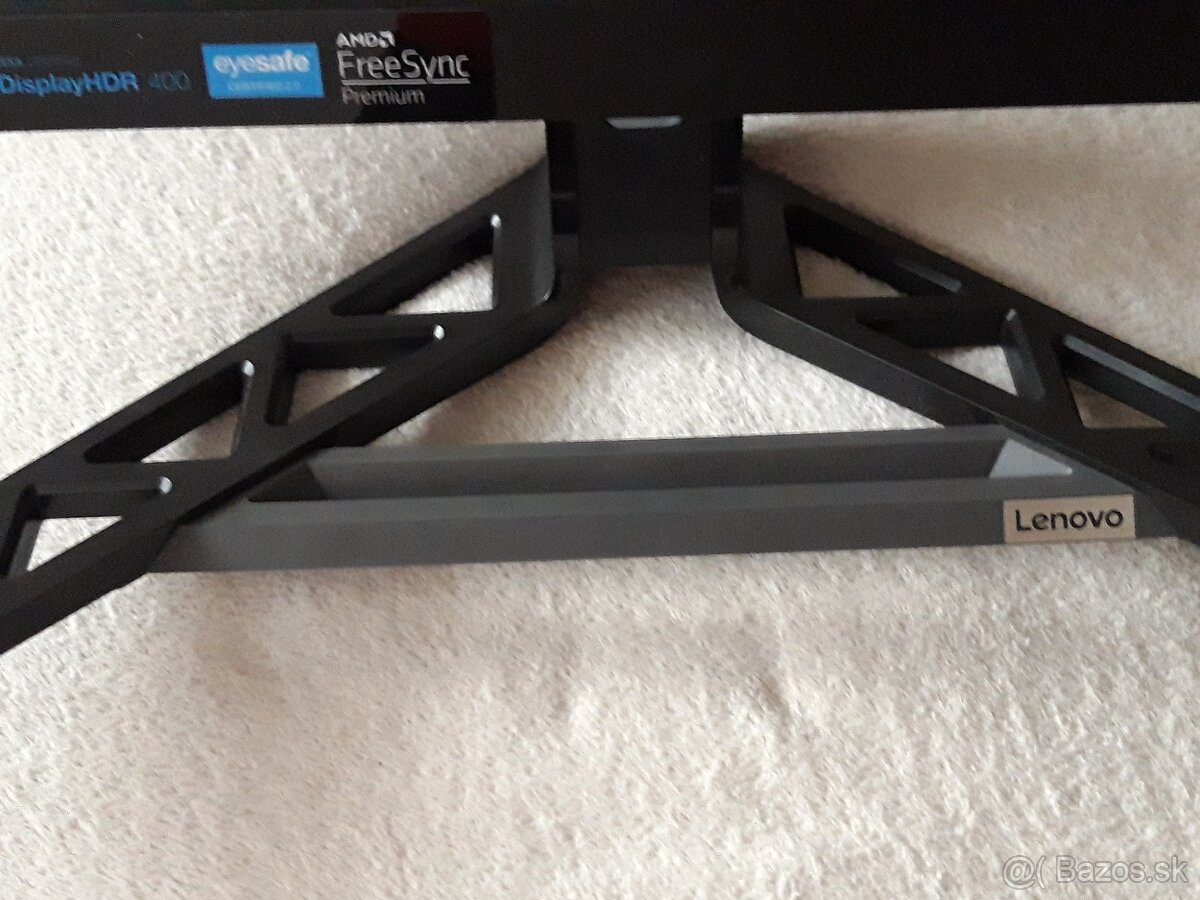 Nový herný monitor Lenovo Legion R27i-30 - 9