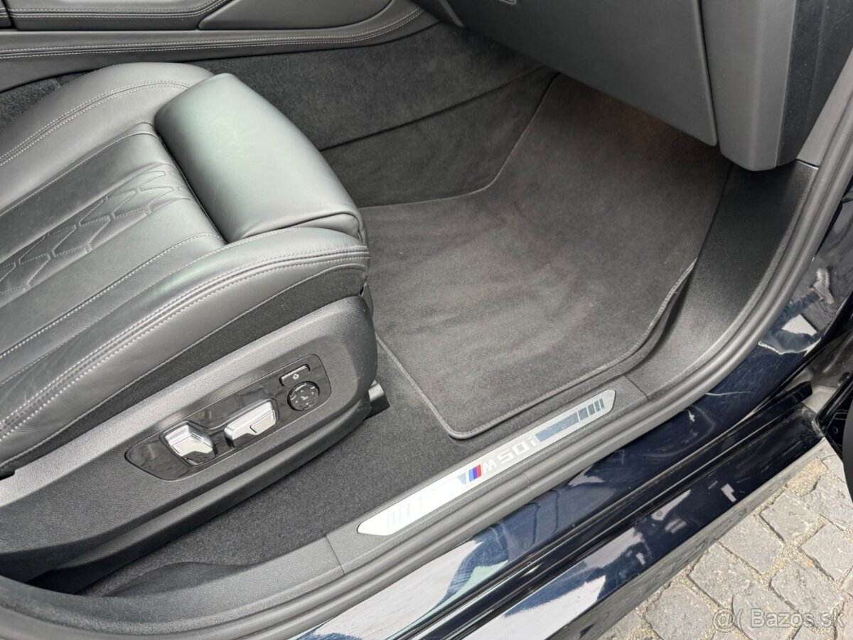 BMW X6 M50i, 2021 rok, 390 kW - 9