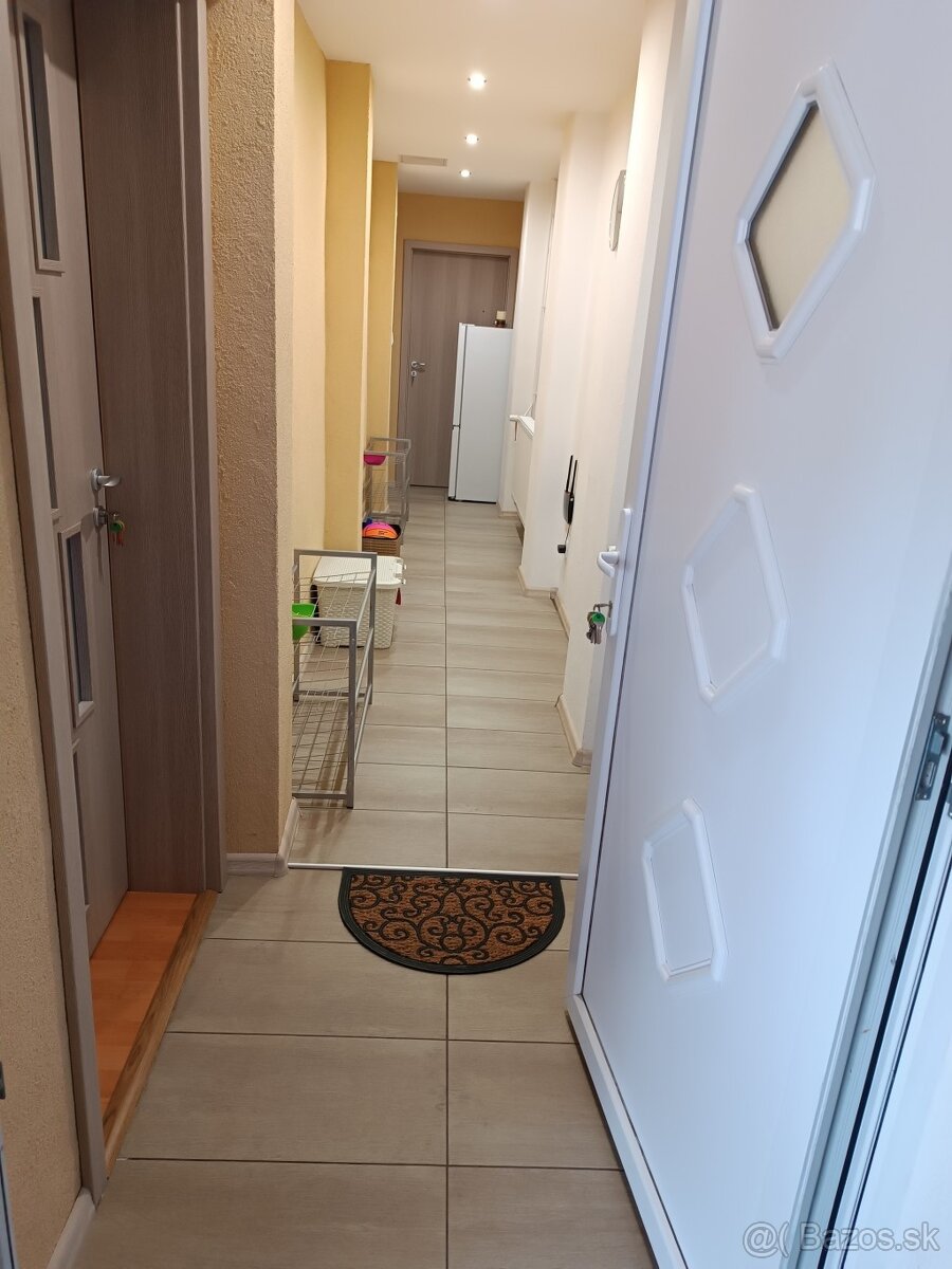 Ubytovanie Štúrovo Anna - 9