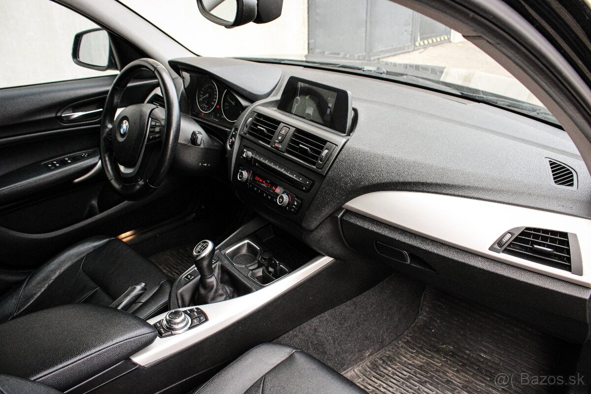 BMW Rad 1 120d xDrive - 9