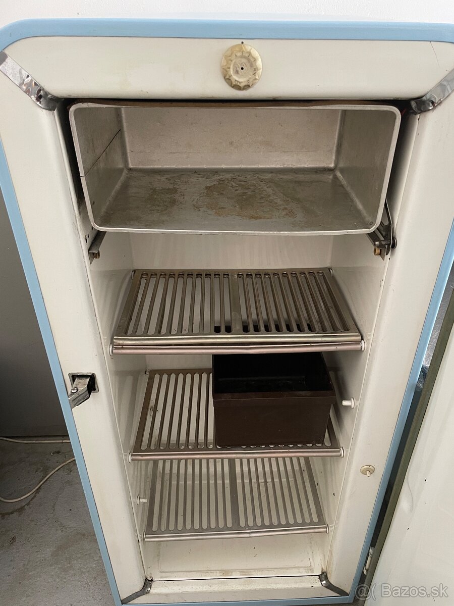 Retro chladnička Calex - 9