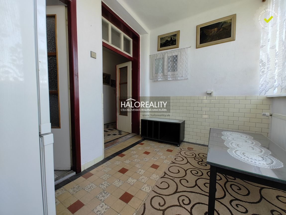 HALO reality - Predaj, rodinný dom Veľký Kýr, štvorizbový, p - 9