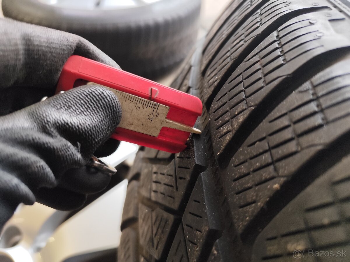 Mercedes glc sada 235 60 R19 - 9