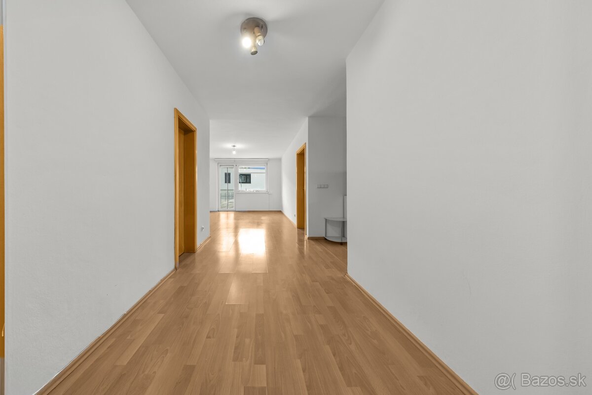 SLNEČNÝ 2 - IZBOVÝ BYT S PRIESTRANNOU TERASOU, KRAMÁRE - 9