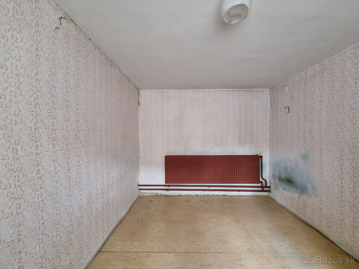 RODINNÝ DOMČEK a POZEMOK 641m2 MYJAVSKÉ KOPANICE - 9