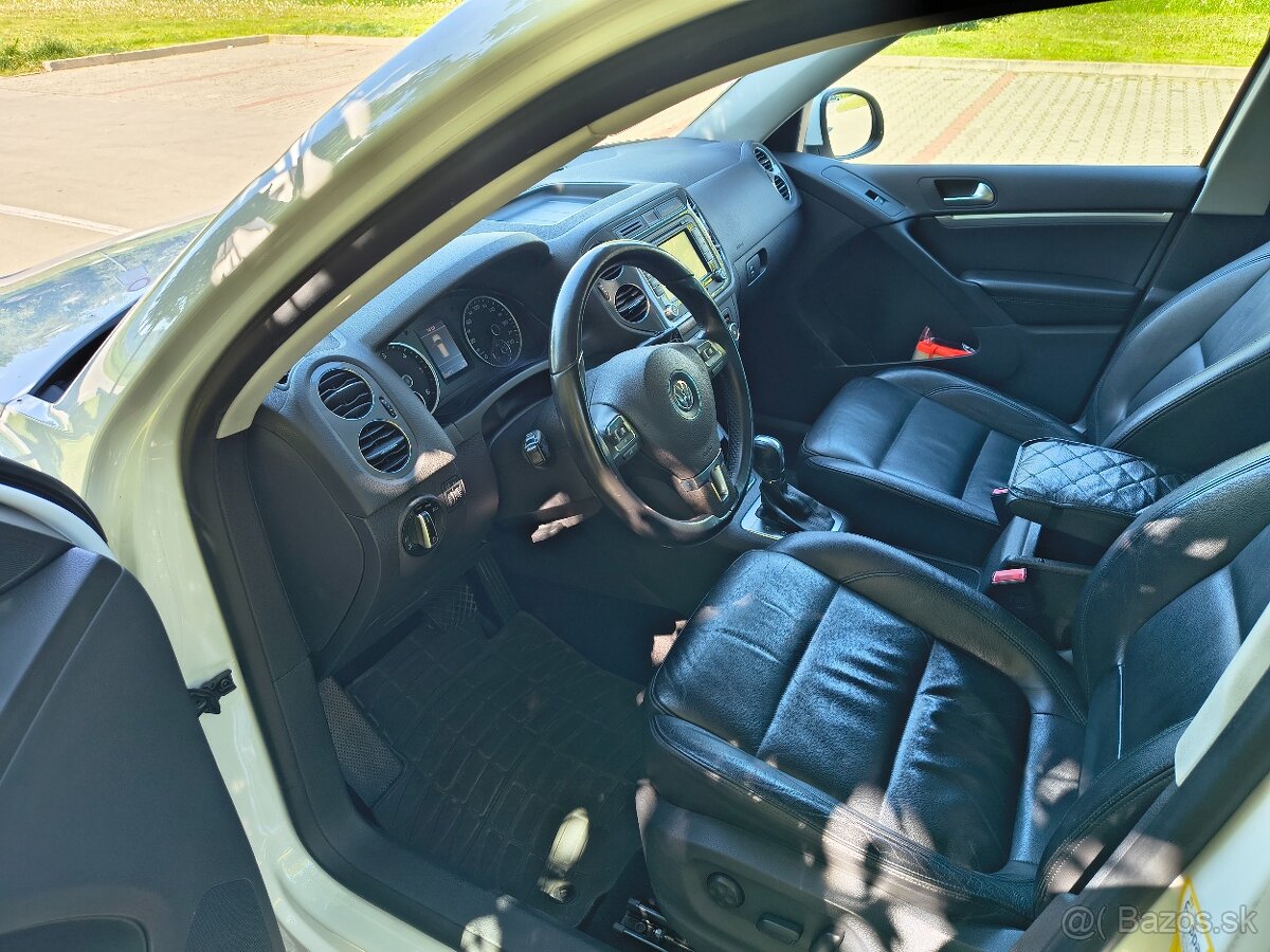 VW Tiguan 4x4 - 9