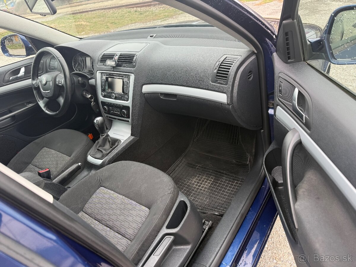Škoda Octavia 1.6 TDI - 9