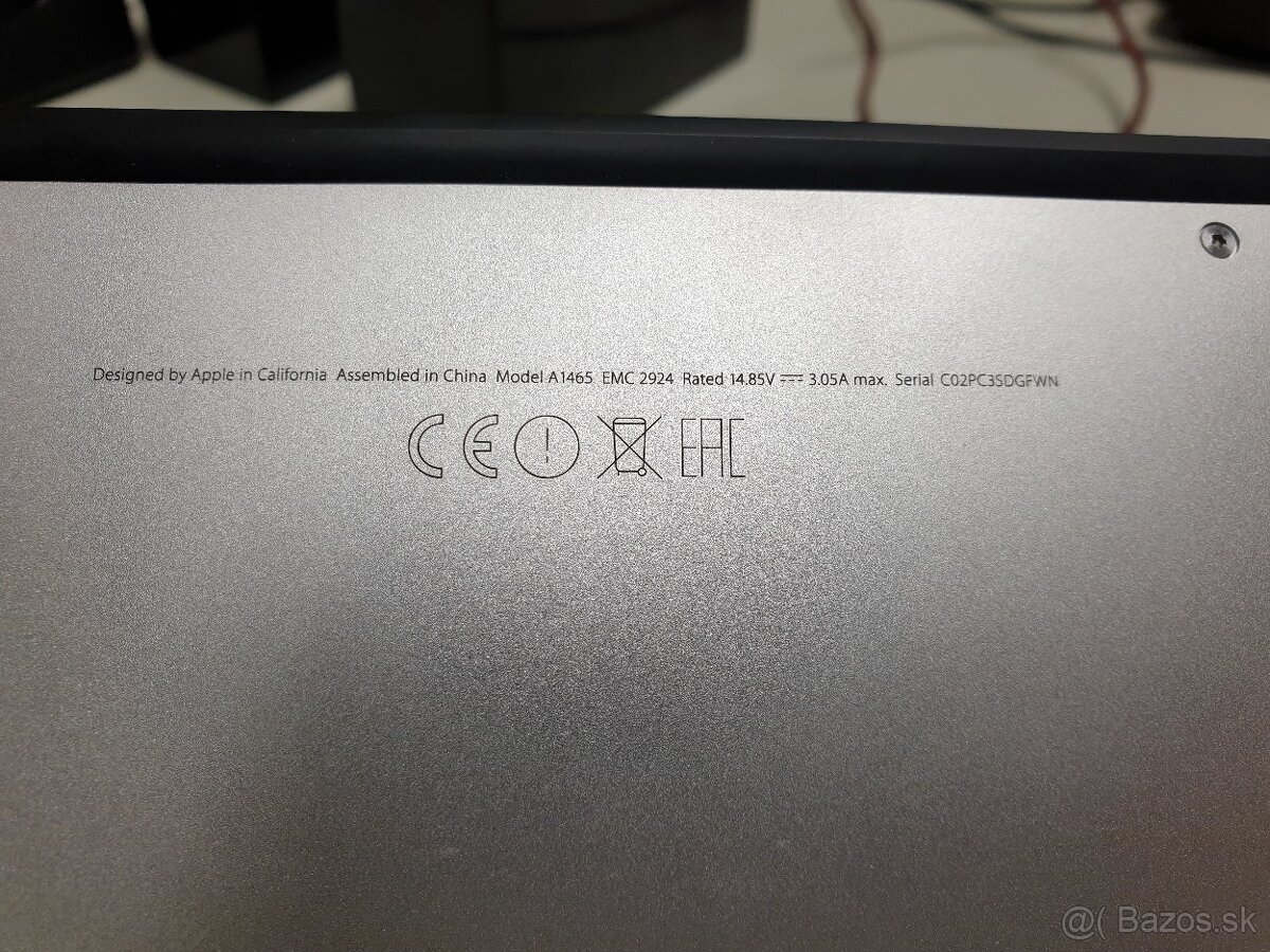 MacBook Air na diely - 9