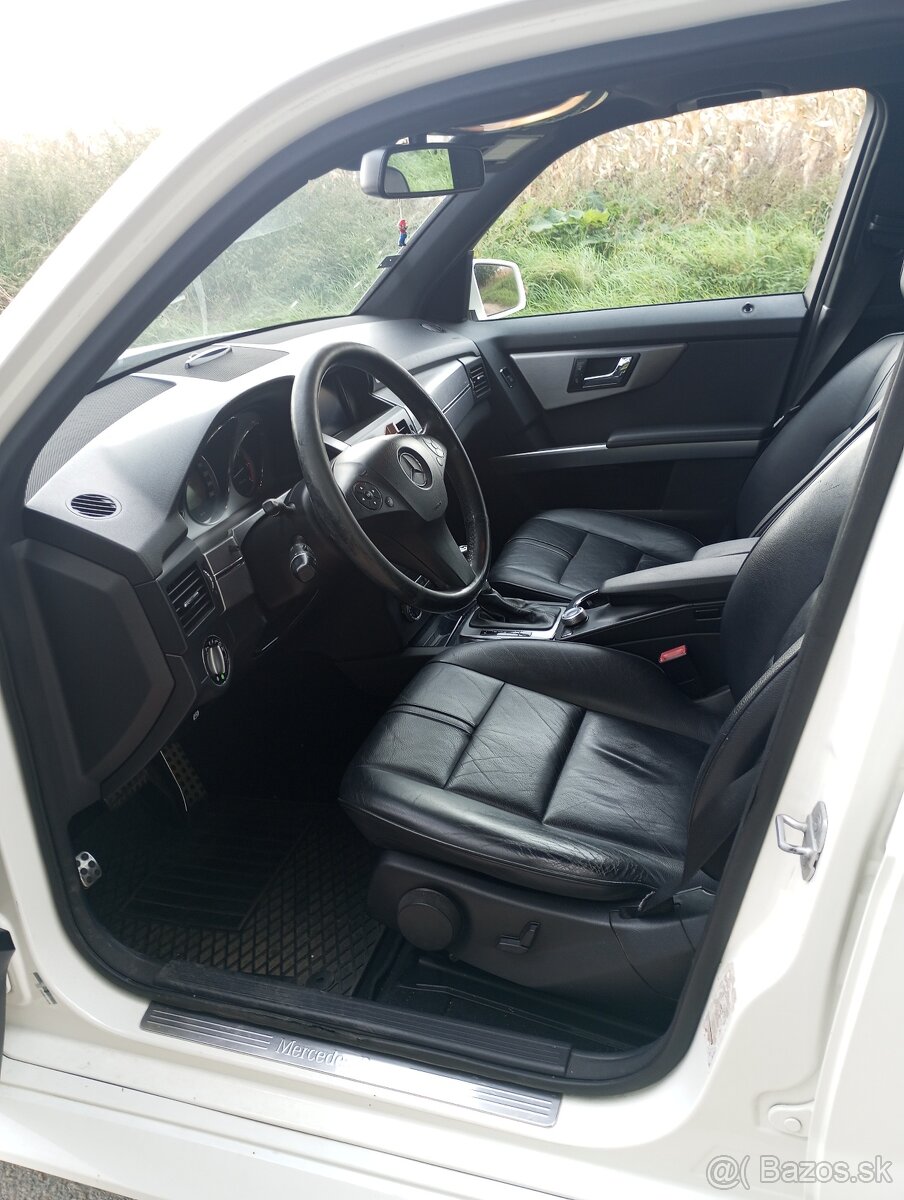 Mercedes Benz GLK - 9