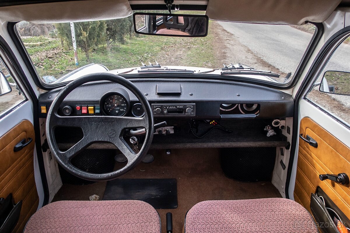 Predám Trabant 601 De luxe - 9