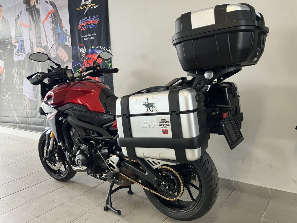 Yamaha Tracer 900 - 9