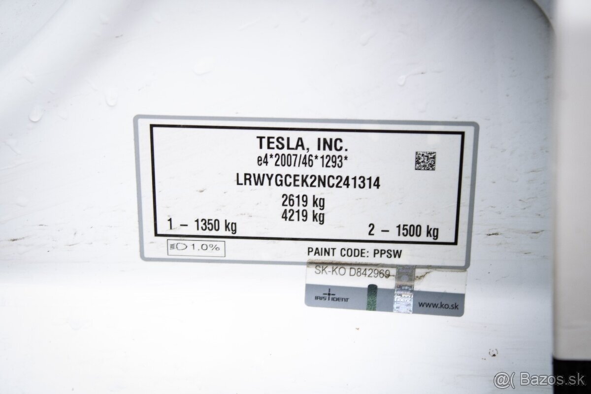 Tesla Model Y Long Range Ryzen, SOH 90%, Grok, Tepelko - 9