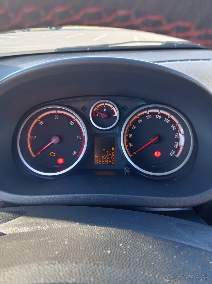 Opel Corsa 2013 CDTI - 9